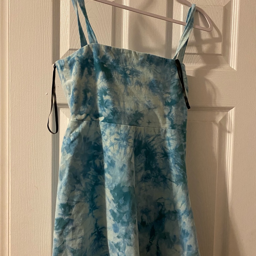 Blue tie-dye dress